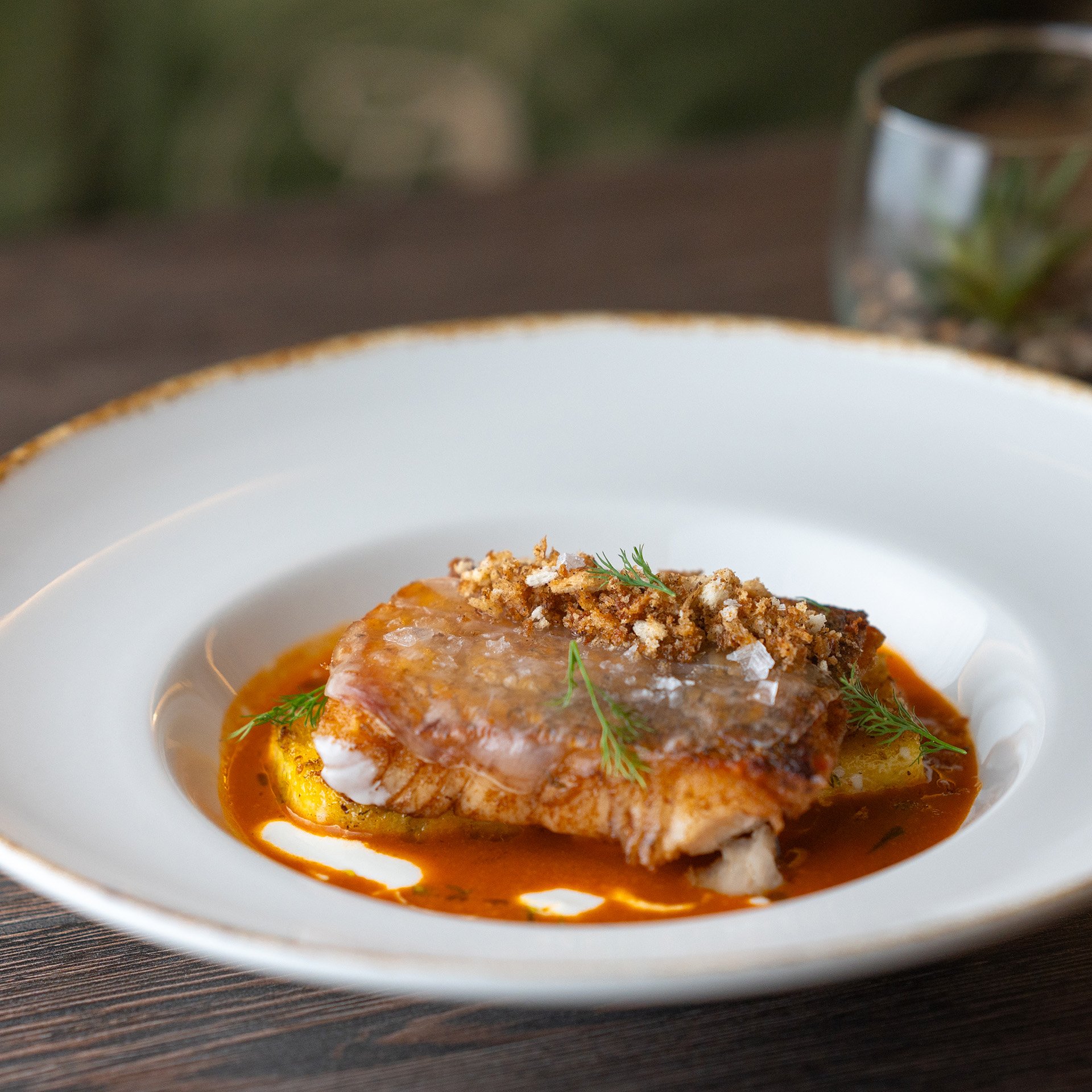 The “stars” of the Liget Royal Restaurant in Hévíz: perch with dill-cottage cheese polenta, fish soup sauce and bacon crumbs - P